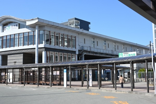 秋田駅